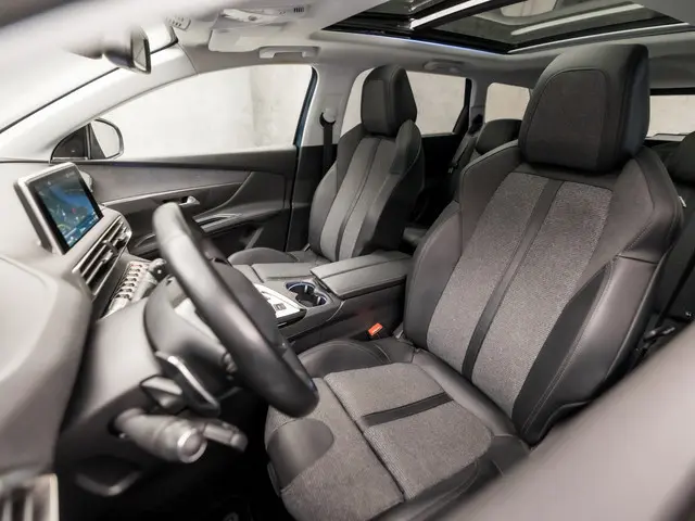 Peugeot 5008 1.2 PureTech Sport 7 Persoons 2020 Benzine 14