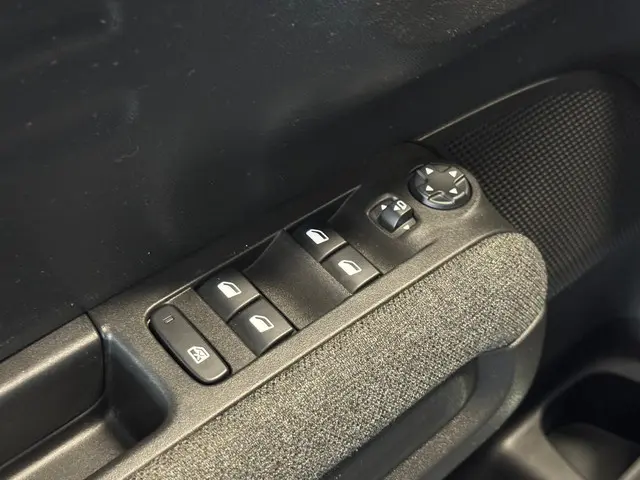 Citroën C3 Aircross 1.2 PureTech S&S Feel 2019 Benzine 20