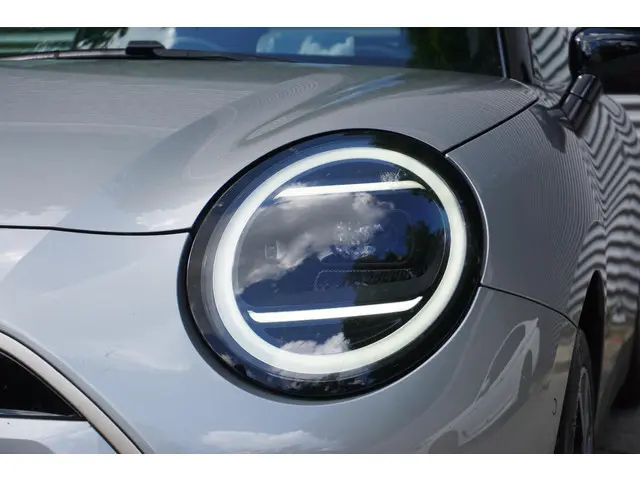 MINI 3-Deurs Cooper E 2025 Elektrisch 22