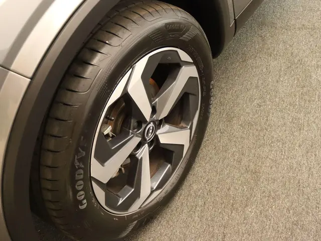 Nissan QASHQAI 1.3 MHEV Xtronic N-Connecta 2023 Benzine 17