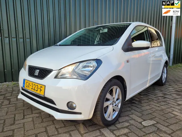 SEAT Mii 1.0 Sport NL AUTO NAVI 2015 Benzine