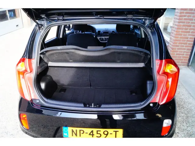 Kia Picanto 1.0 CVVT Comfort Pack 2012 Benzine 13