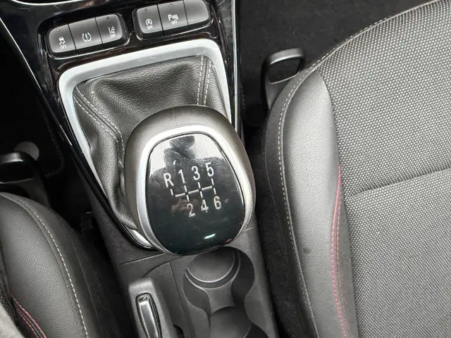 Opel Crossland 1.2 Turbo GS Line 2022 Benzine 26