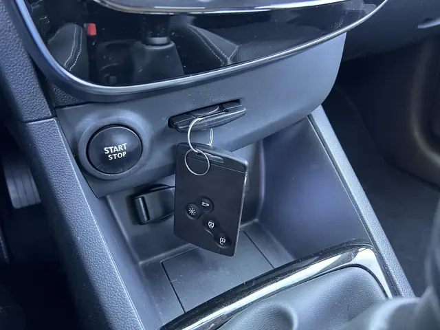 Renault Clio 0.9 TCe Zen 2019 Benzine 28