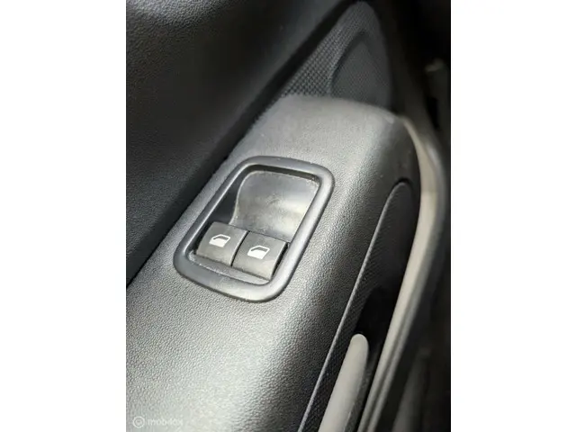 Citroën C3 1.2 PureTech S&S Feel 2019 Benzine 20