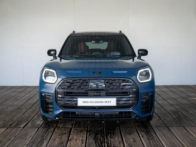 MINI Countryman C 2025 Benzine 3