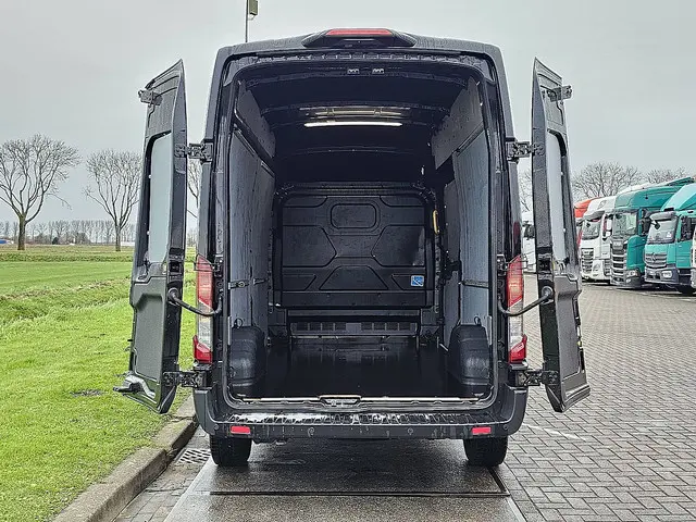 Ford Transit 2.0 2024 Diesel 12