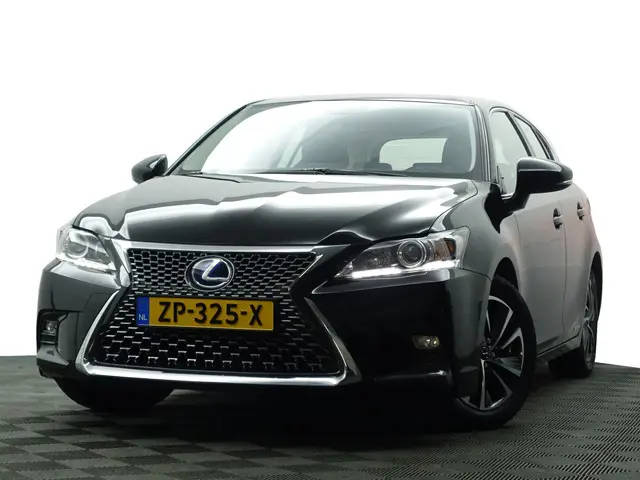 Lexus CT 200h Business Line 2019 Hybride Benzine 23