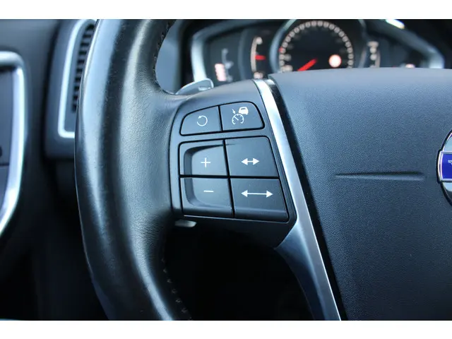 Volvo XC60 T5 Automaat Polar+ 2018 Benzine 22