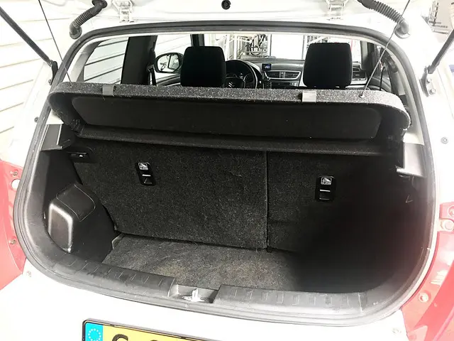 Suzuki Swift 1.2 Comfort EASSS 2016 Benzine 13