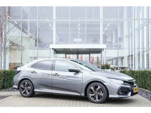 Honda Civic 1.0i VTEC ELEGANCE TURBO 2017 Benzine 26