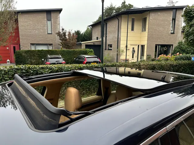 Porsche Cayenne 3.0 S E-Hybrid 2015 Hybride Benzine 4