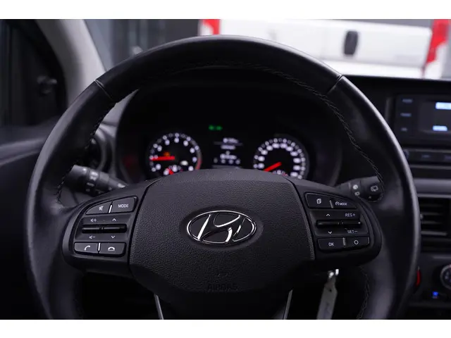 Hyundai i10 1.0 Select 2023 Benzine 20