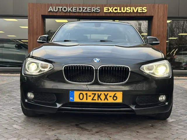 BMW 1 Serie 114i Business+ 2013 Benzine 3