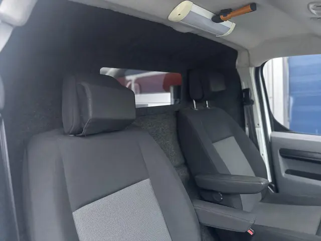 Citroën Jumpy 1.6 BlueHDI 95 Club M S&S 2018 Diesel 23