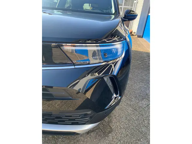Opel Mokka 1.2 Business Elegance 2022 Benzine 27