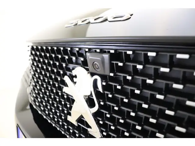 Peugeot 3008 1.2 Hybrid 136 GT 2024 Hybride Benzine 30