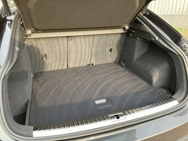 Audi Q3 Sportback 35 TFSI/150PK S Edition 2021 Benzine 11