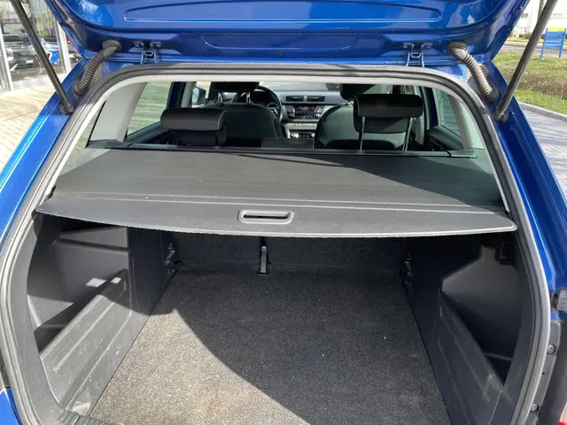 Škoda Fabia Combi 1.0 TSI Business Edition 2021 Benzine 18