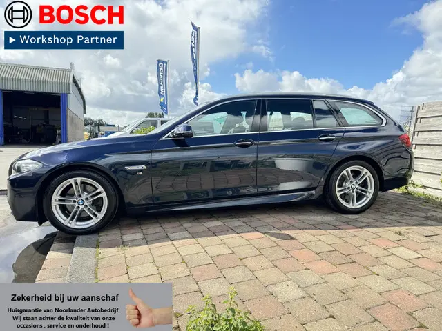 BMW 5 Serie Touring 520i M Sport Edition 2015 Benzine 10