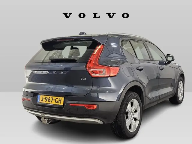 Volvo XC40 1.5 T3 Business Pro 2020 Benzine 2