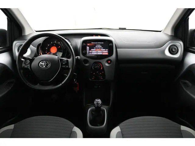 Toyota Aygo 1.0 VVT-i x-cite 2019 Benzine 4