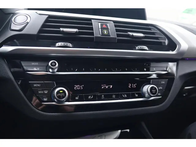 BMW X3 xDrive20i 2020 Benzine 29