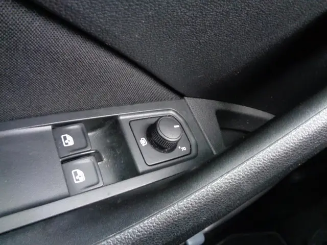 Škoda Kamiq 1.0 TSI Ambition 2023 Benzine 9