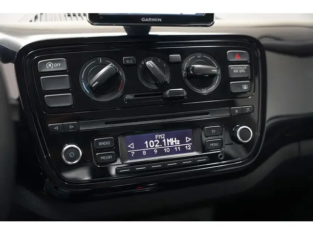 Volkswagen up! UP [ Automaat Navigatie Airco ] 2015 Benzine 17