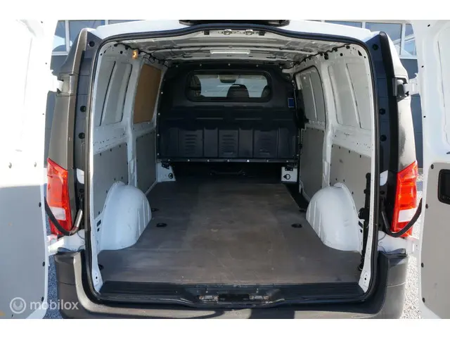 Mercedes-Benz Vito Bestel 114 CDI Lang 2018 Diesel 17
