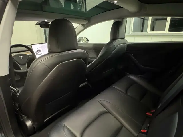 Tesla Model 3 Long Range AWD 75 kWh 2019 Elektrisch 6