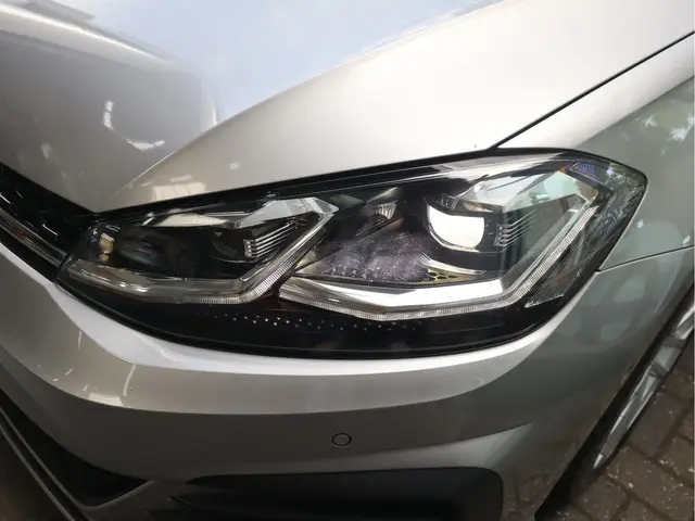 Volkswagen Golf 2.0 TDI GTD DSG 2018 Diesel 25