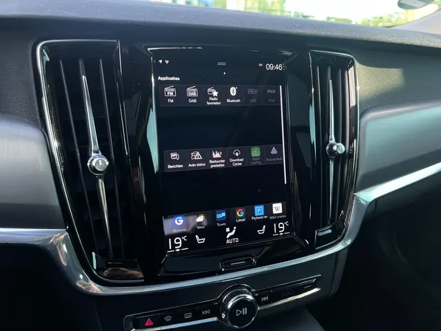 Volvo V90 2.0 T4 Business Luxury+ 2020 Benzine 21