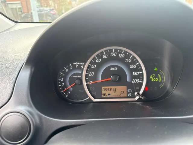 Mitsubishi Space Star 1.0 Bright 2016 Benzine 16