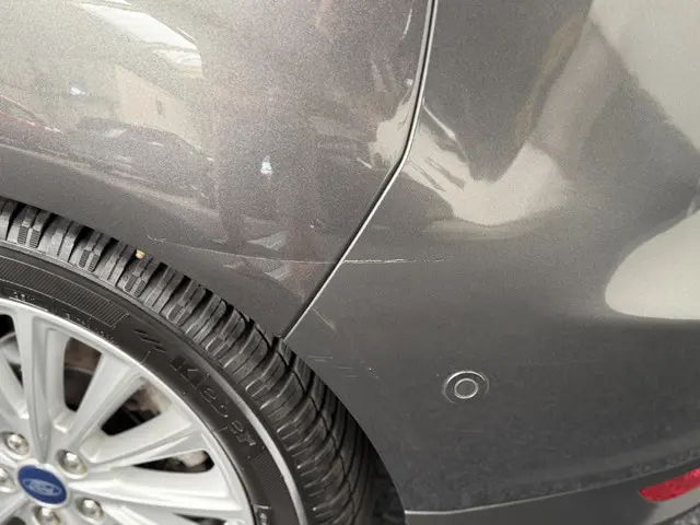 Ford C-MAX 1.5 Titanium 2017 Benzine 20