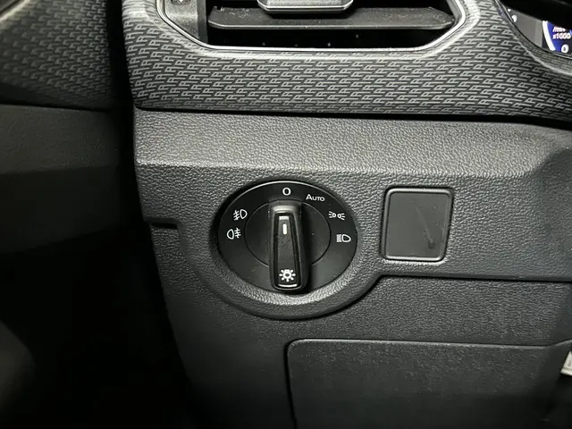 Volkswagen T-Cross 1.0 TSI R-Line 2022 Benzine 19