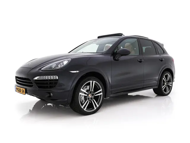 Porsche Cayenne 4.2 D S 2013 Diesel 3