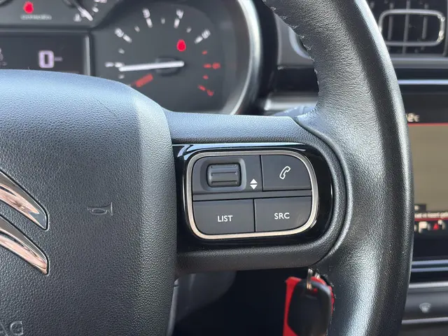 Citroën C3 1.2 PureTech Shine 2017 Benzine 14