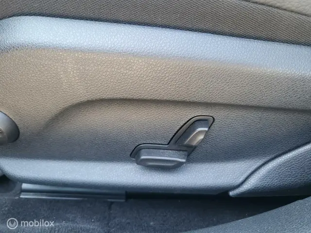 Mercedes-Benz C-Klasse Estate 180 Ambition 2015 Benzine 15