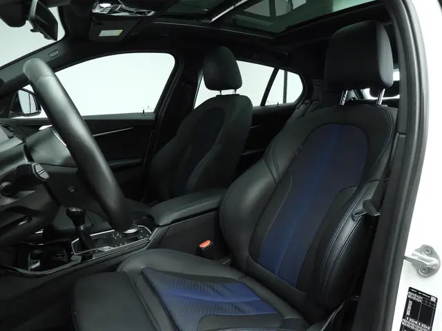 BMW 1 Serie 5-Deurs 118i 2020 Benzine 7