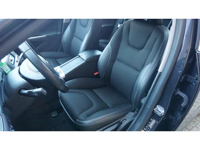 Volvo V60 1.5 123PK T2 Automaat Kinetic 2017 Benzine 8