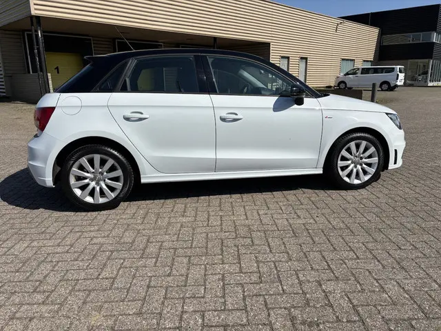 Audi A1 Sportback 1.2 TFSI Admired 2014 Benzine 5