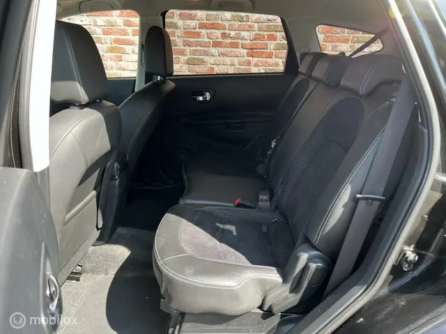 Nissan QASHQAI +2 2.0 360 4WD 2013 Benzine 19