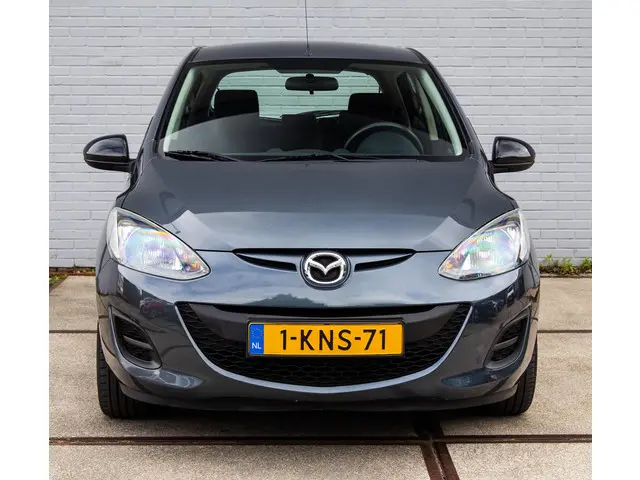 Mazda 2 1.3 Cool 2013 Benzine 9