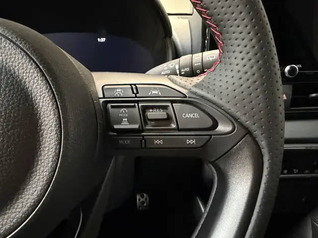 Toyota Yaris Hybrid 130 GR Sport 2025 Hybride Benzine 32