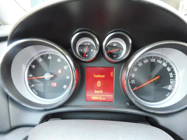 Opel Astra 1.4 Turbo Color Edition 2012 Benzine 10