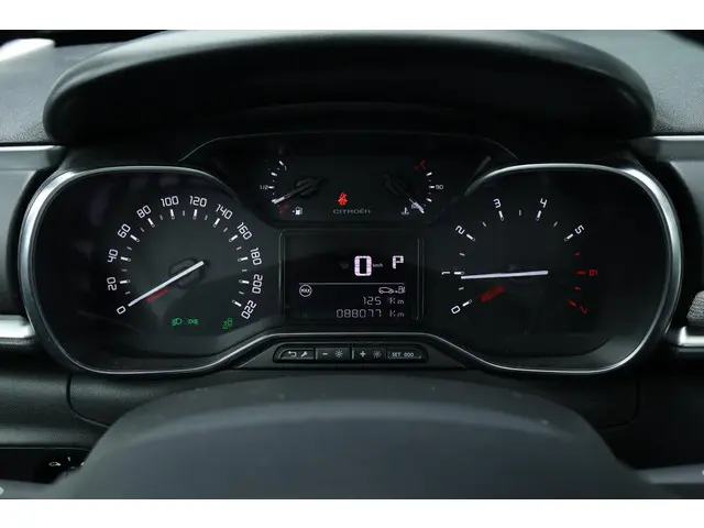 Citroën C3 1.2 PureTech S&S Shine / Camera 2017 Benzine 25