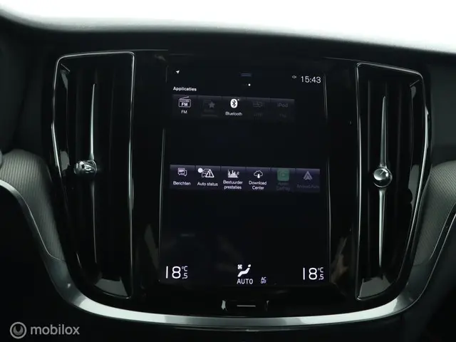 Volvo V60 2.0 T4 R-Design / polestar 211pk 2019 Benzine 30