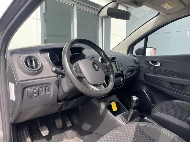Renault Captur 0.9 TCe Intens 2017 Benzine 17