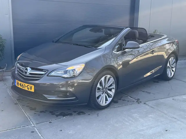 Opel Cascada 1.4 Turbo 140pk H6 ecoFLEX Cosmo 2015 Benzine 4